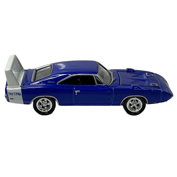 Johnny Lightning 1969 Dodge Charger Daytona 2004 1/64 Diecast Model Car - Picture 5 of 9